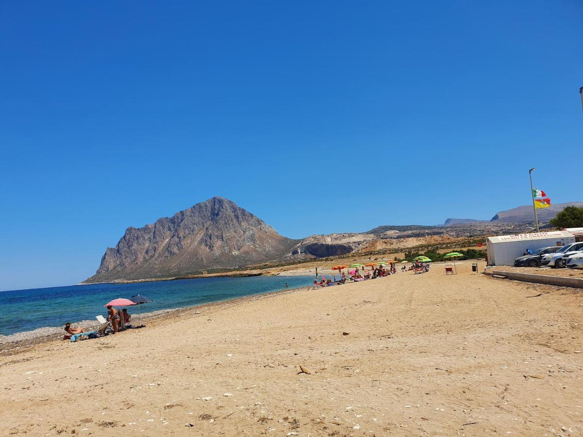 Villino Maria Elena Apartman Valderice Kültér fotó